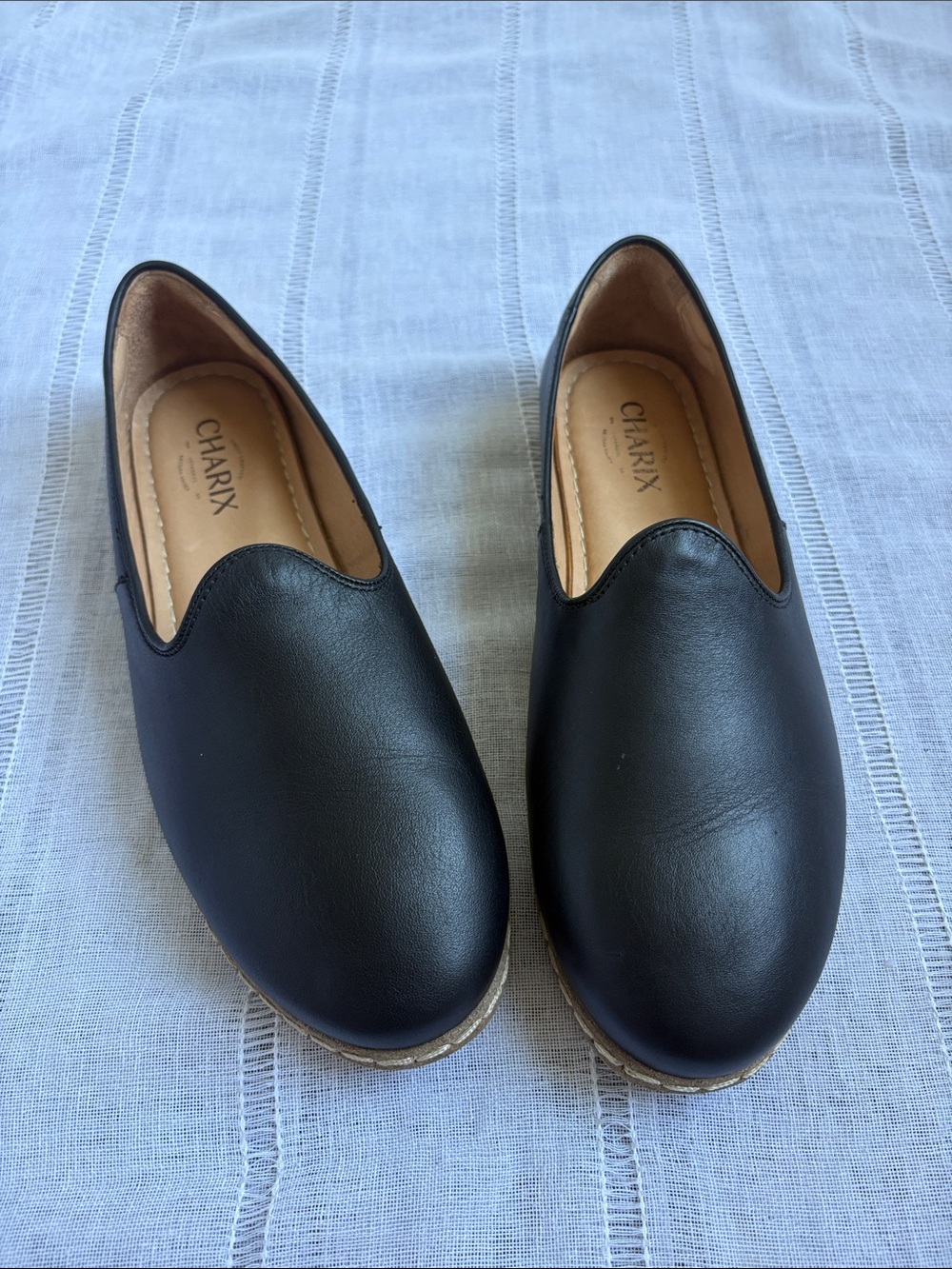 CHARIX Black Slip-On Women's Loafers - Comfortable Everyday Flats